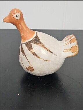 Vintage Native American Acoma New Mexico Pueblo Pottery Bird Figurine